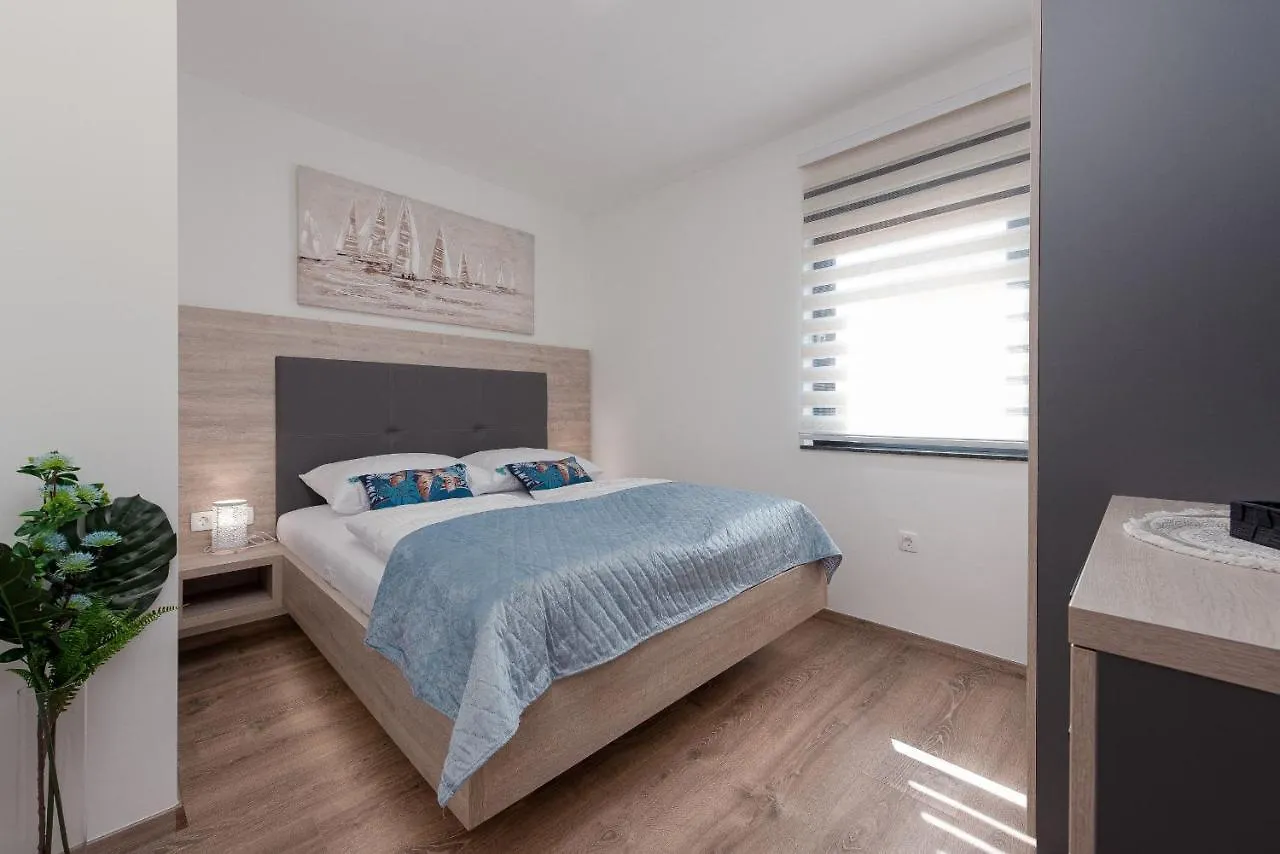 Villa Blue Sky Zadarvillas Turanj