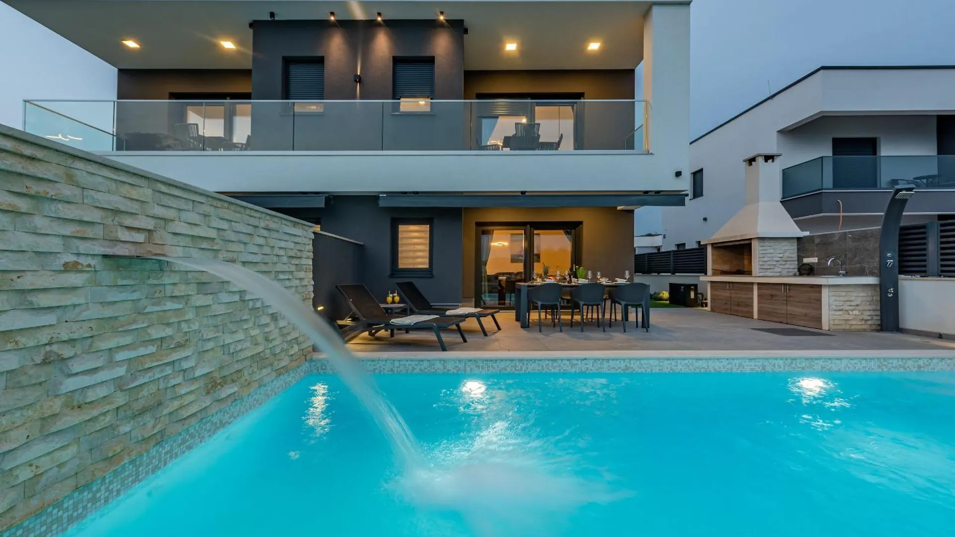 Villa Blue Sky Zadarvillas Turanj